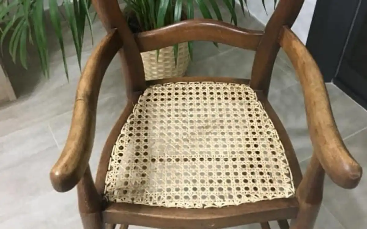 Cannage fauteuil, chaises et sièges Saint Maurice